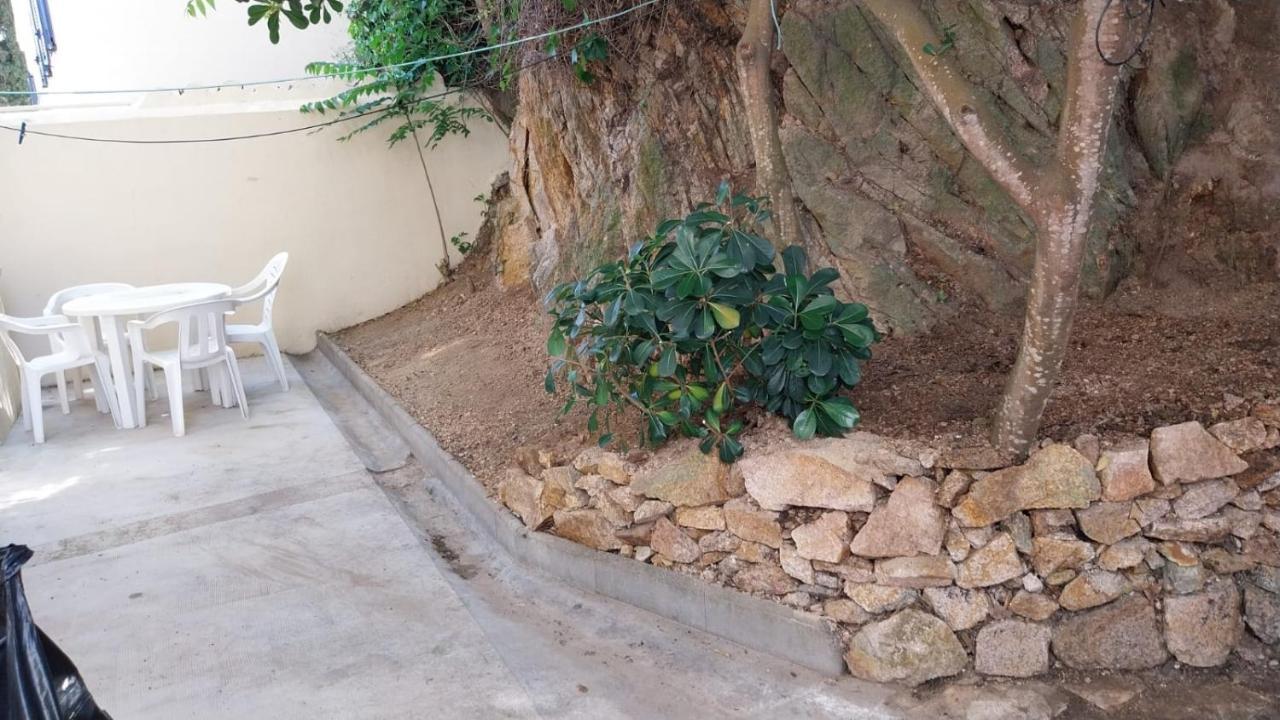 Apartament Aquamarine Sant Feliu En La Playa Con Patio Sant Feliu de Guíxols Zewnętrze zdjęcie