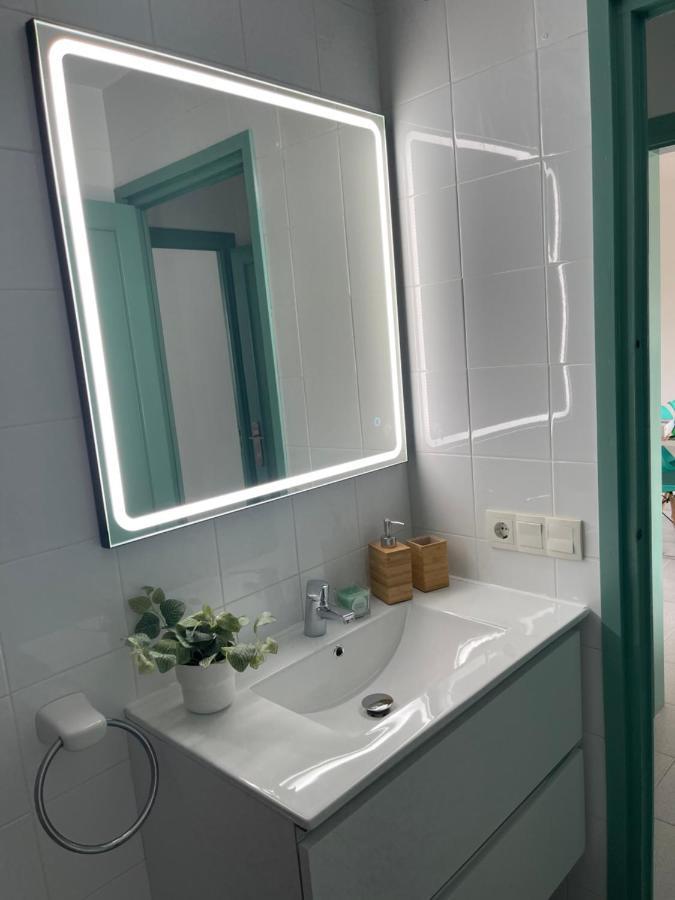 Apartament Aquamarine Sant Feliu En La Playa Con Patio Sant Feliu de Guíxols Zewnętrze zdjęcie